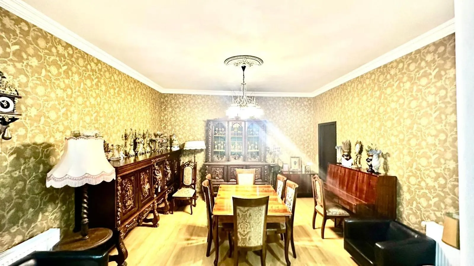 Lejlighed Six Rooms Tbilisi