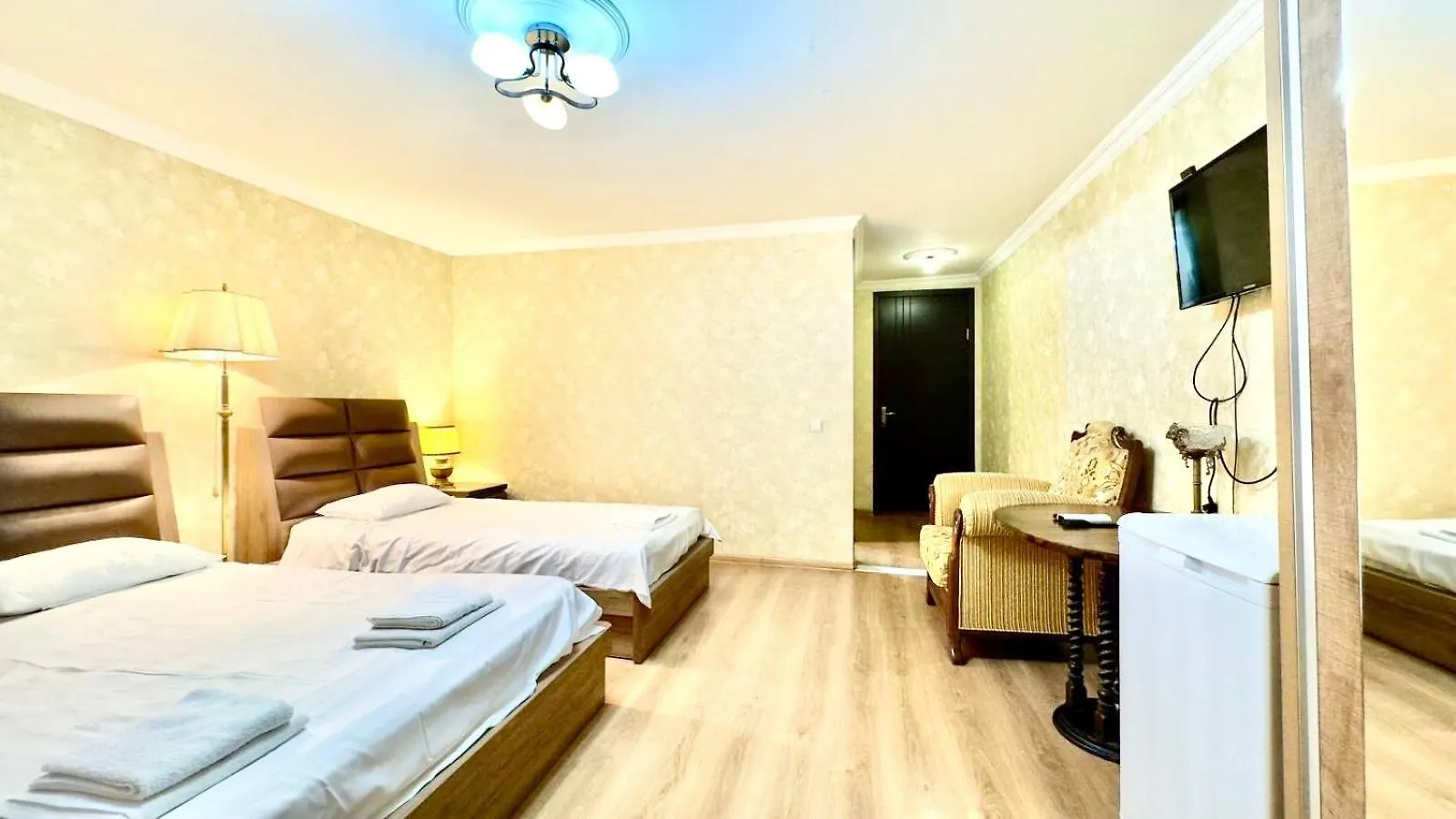 Six Rooms Tbilisi Lejlighed