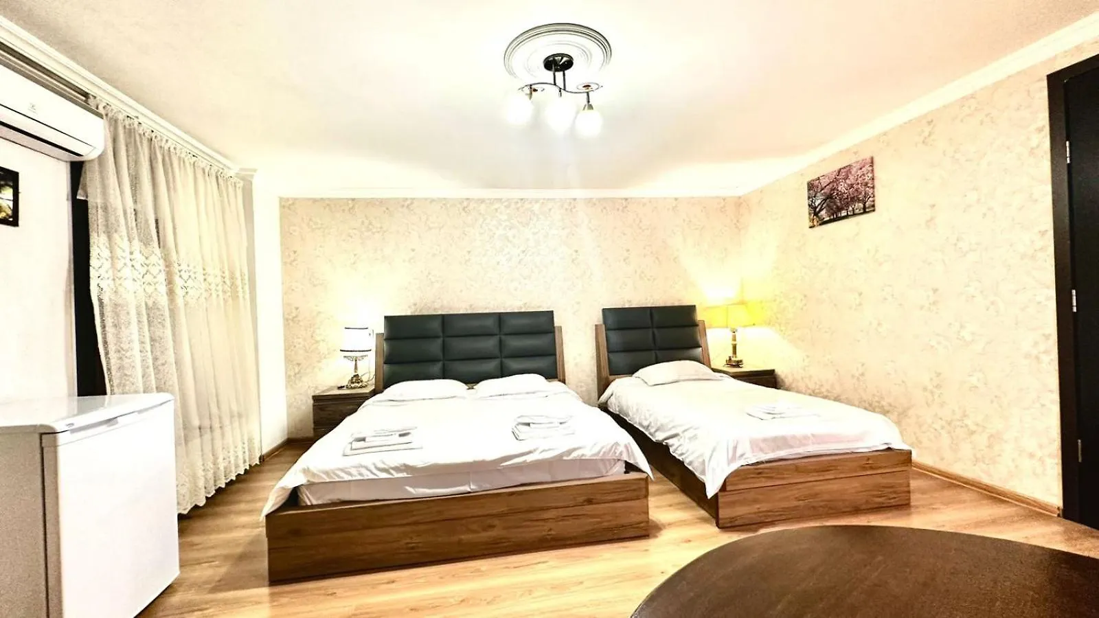 Six Rooms Tbilisi Lejlighed