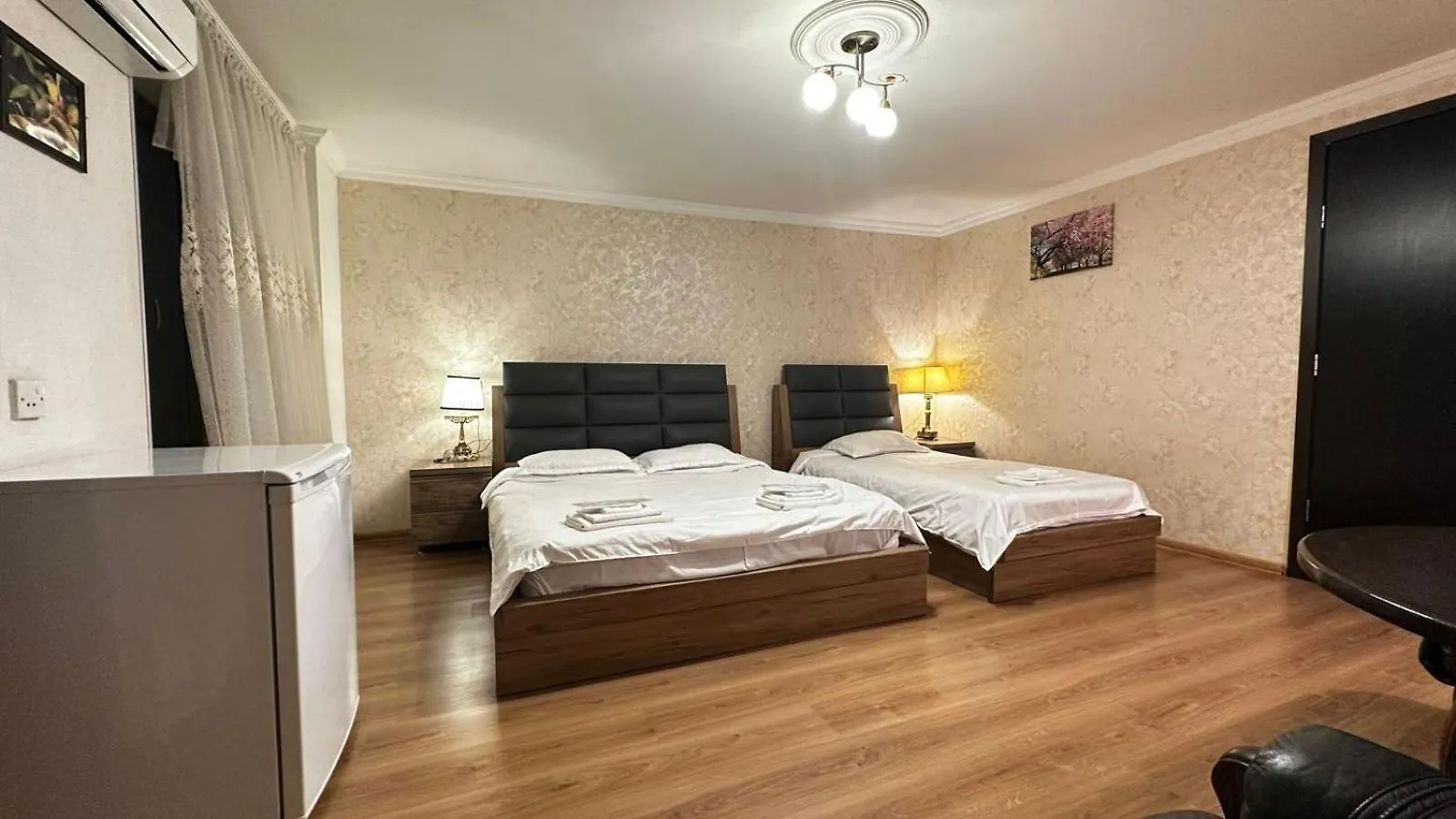 Lejlighed Six Rooms Tbilisi Georgien